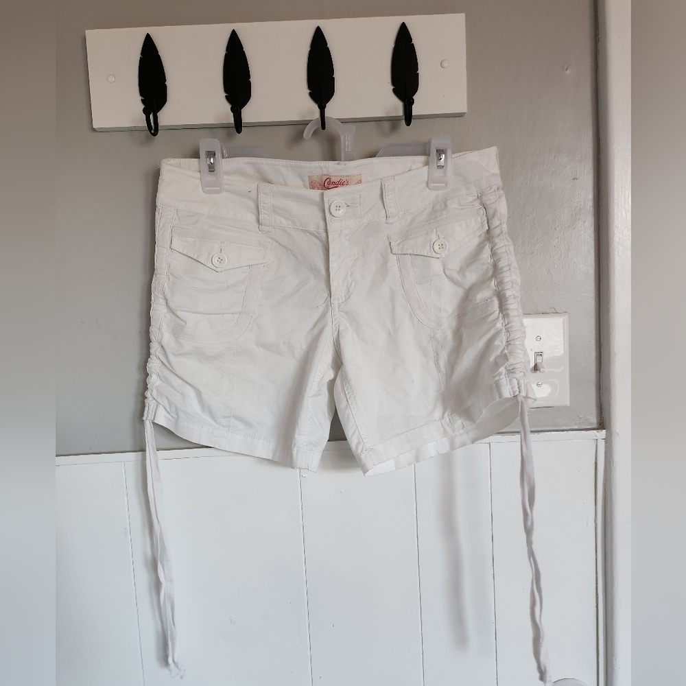 Candies white shorts with side ties Size 7